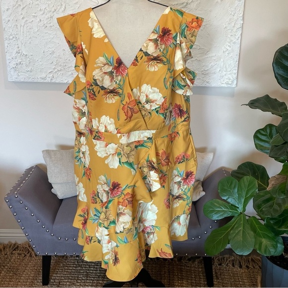 City Chic Floral Golden Dress Short Sleeve Ruffle Sz XXL NWT - Picture 2 of 9
